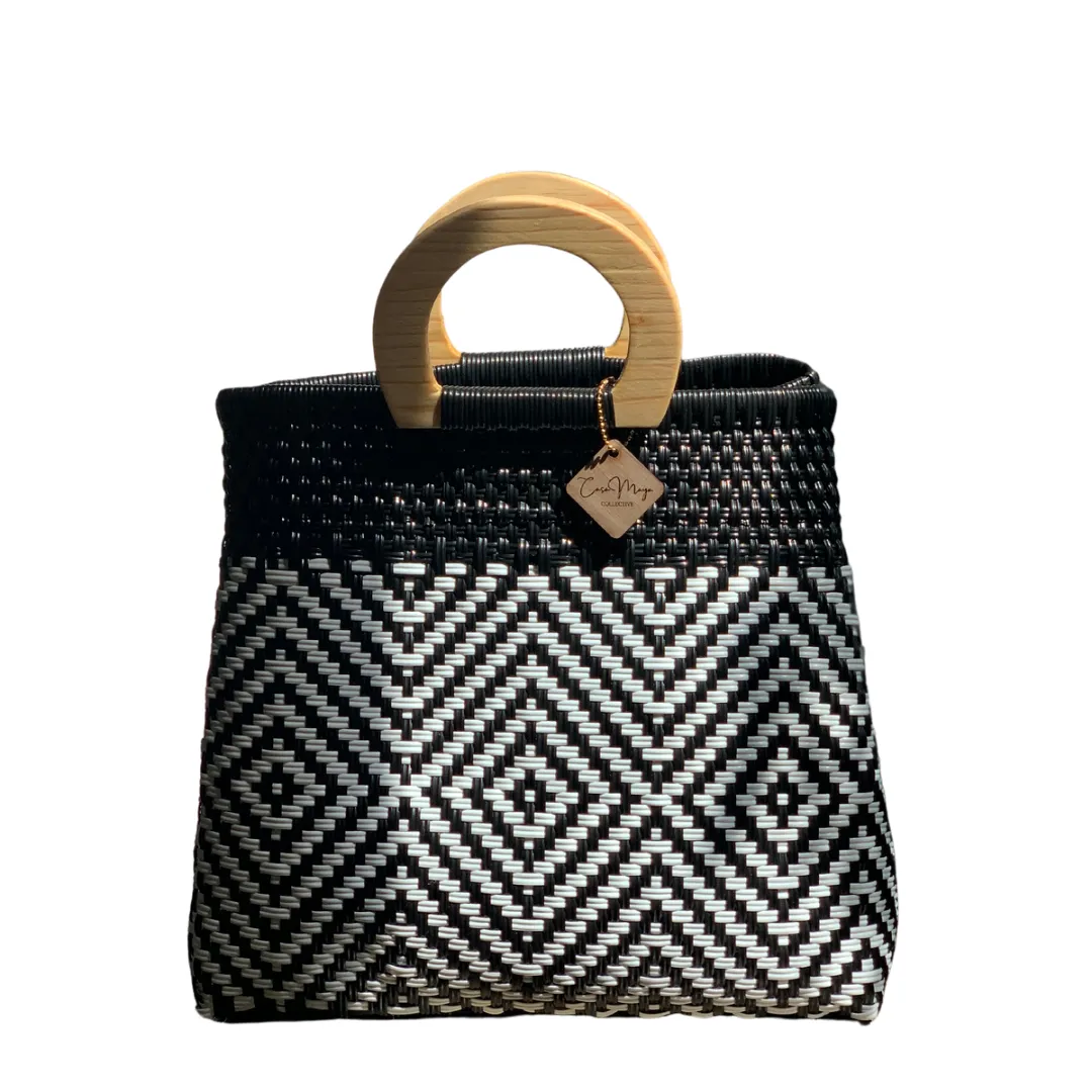 Wooden Handle Tote - B   W