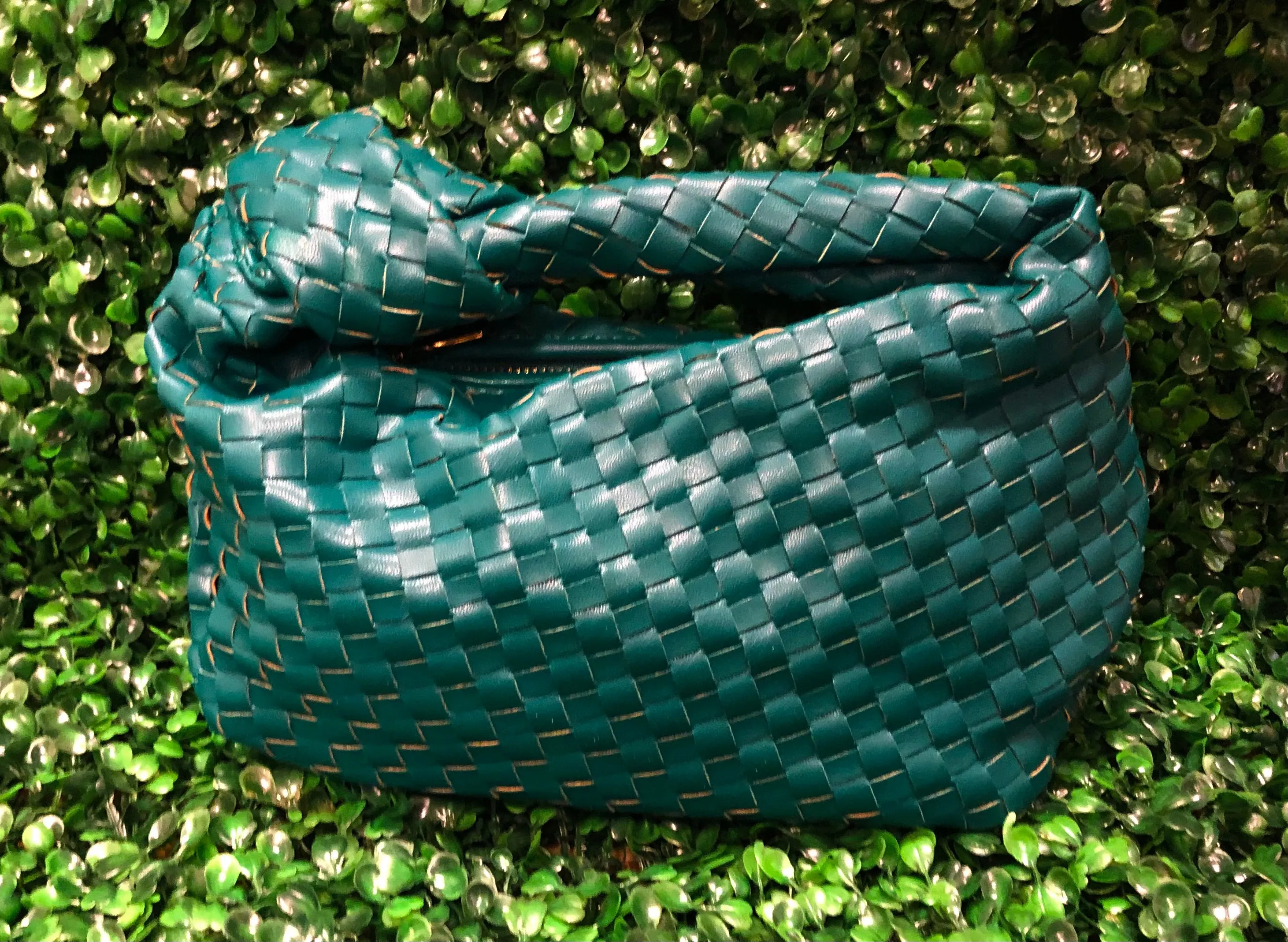 Woven Knotted Handle Purse