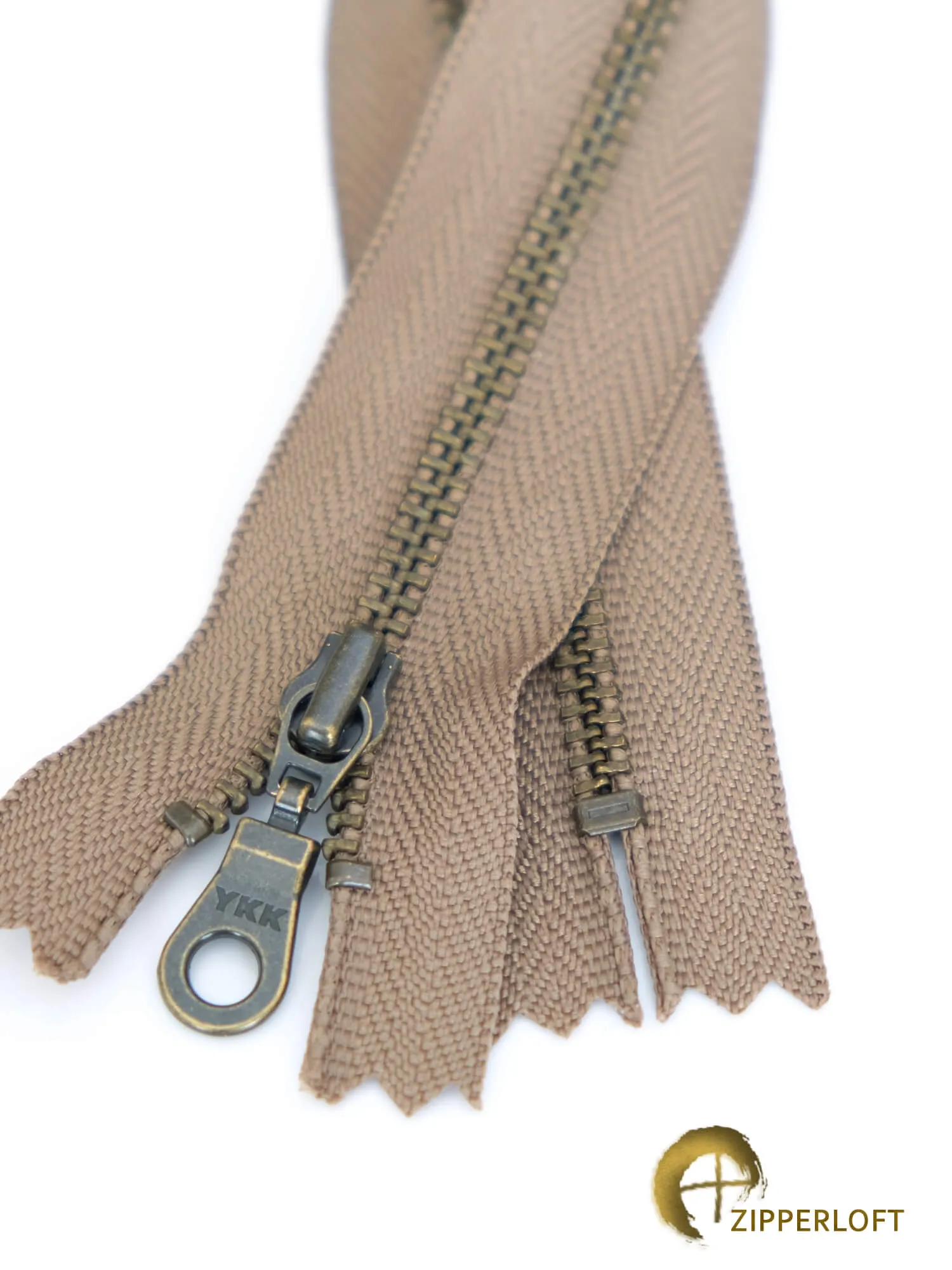YKK #4.5 Antique (4-16" / 10.2-40.6cm) - 300 Taupe