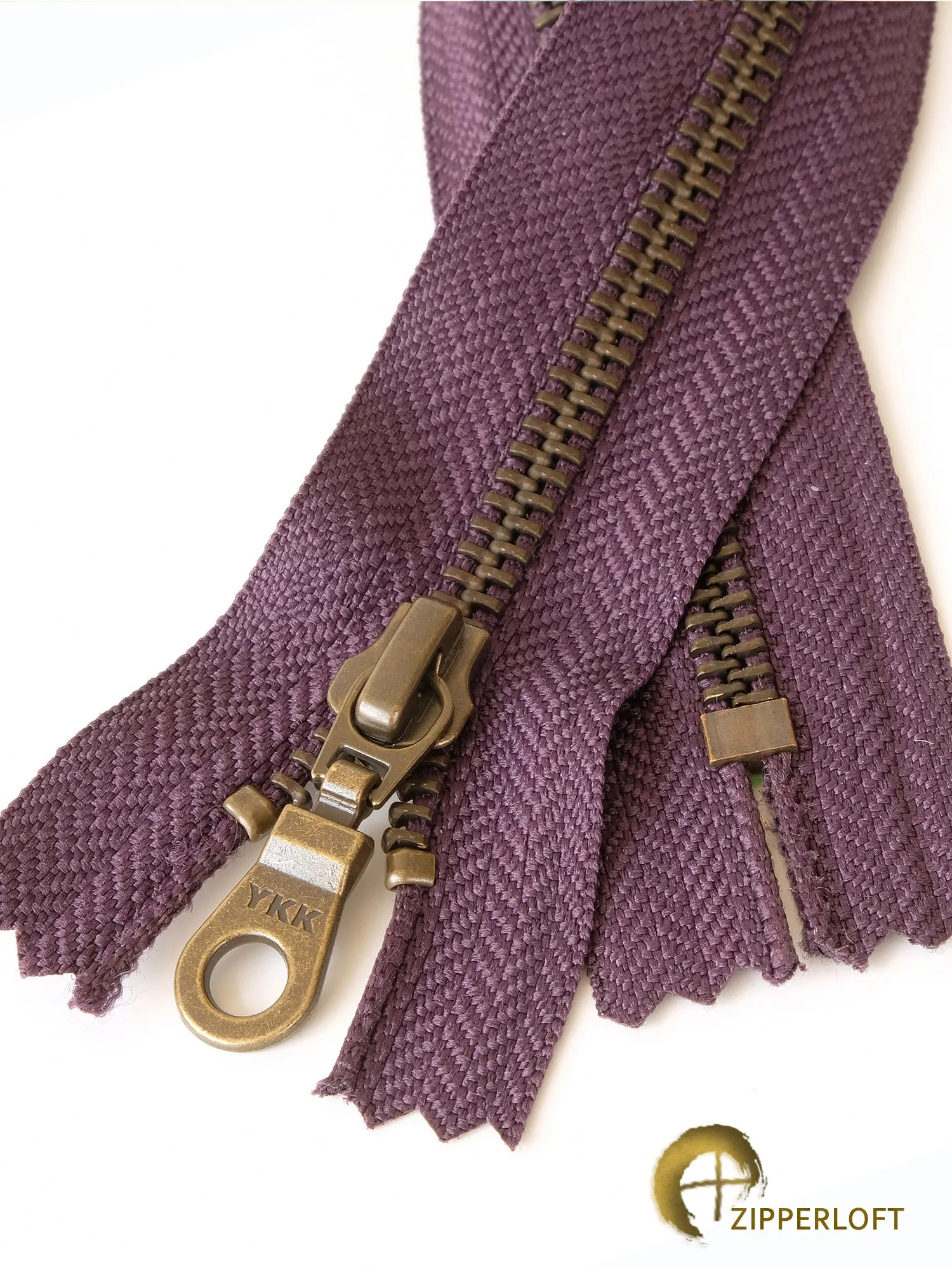 YKK #5 Antique (4-18" / 10.2-45.7cm) - 867 Eggplant